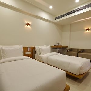Executive King Room
